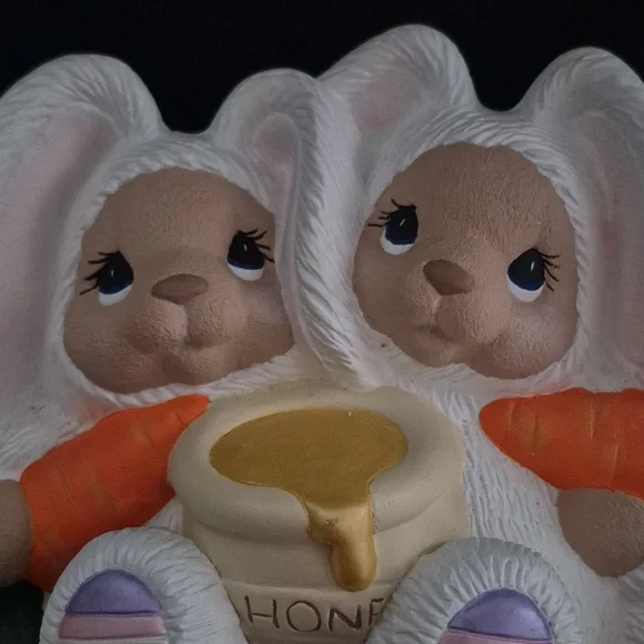 Vintage easter handpainted bears bunnies with honey decoration - Picture 3 of 7